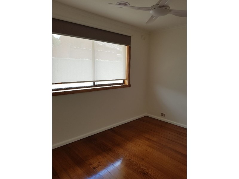 16 Eumarella Street, Tullamarine VIC 3043