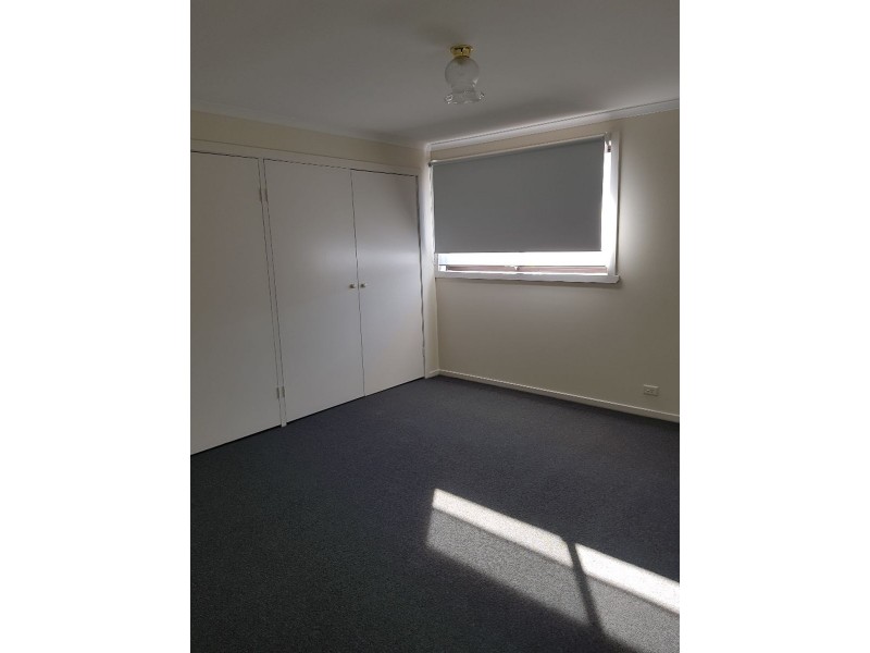 8/131 Mickleham Road, Tullamarine VIC 3043