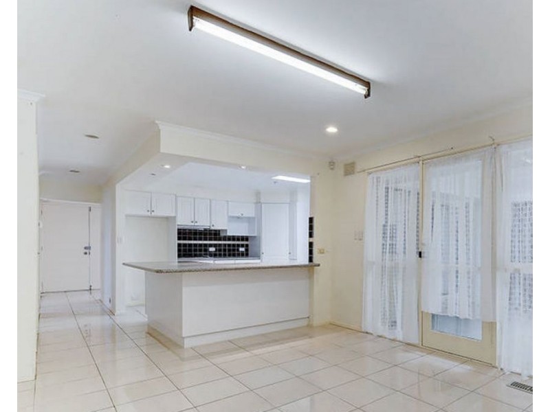 23 Hanson Road, Craigieburn VIC 3064