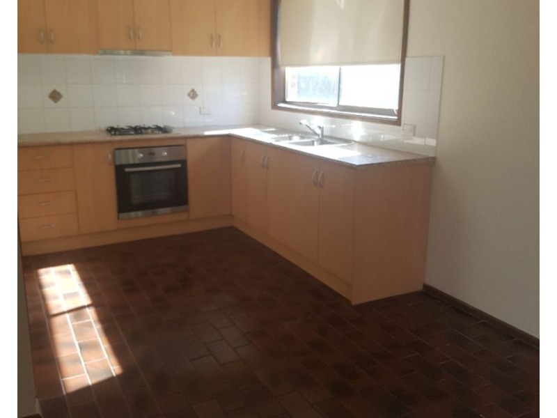 89 Carrick Drive, Gladstone Park VIC 3043