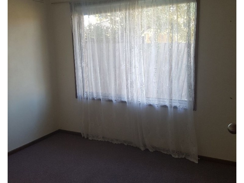 89 Carrick Drive, Gladstone Park VIC 3043