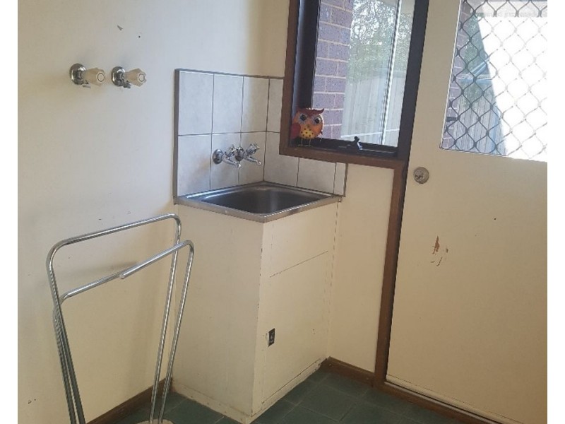 89 Carrick Drive, Gladstone Park VIC 3043