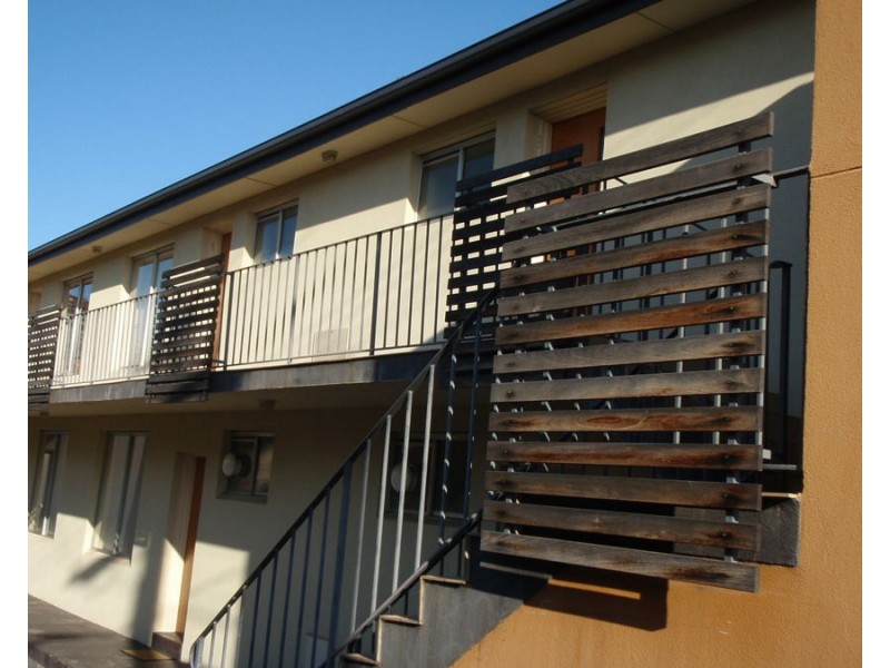 3/70 Cornwall Street, Brunswick West VIC 3055