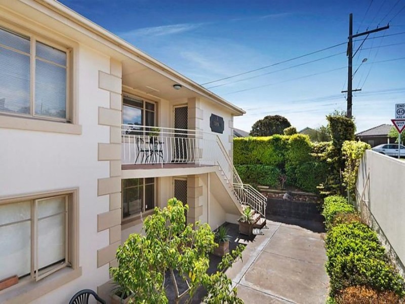 3/2a Foden Street, Brunswick West VIC 3055