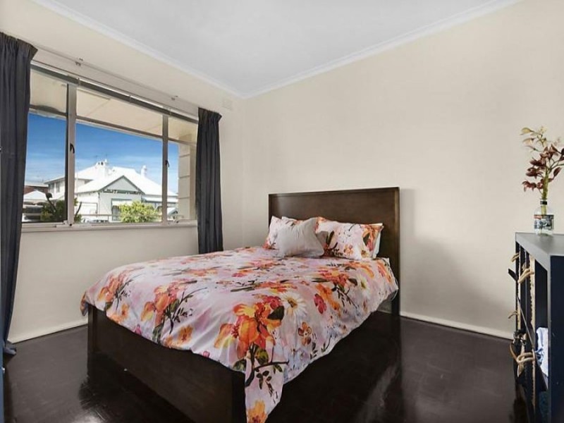 3/2a Foden Street, Brunswick West VIC 3055