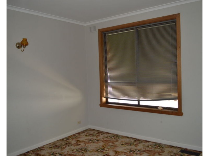 2 Dorothy Street, Fawkner VIC 3060