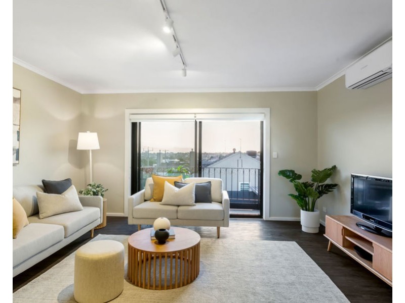 6/393 Moreland Road, Coburg VIC 3058