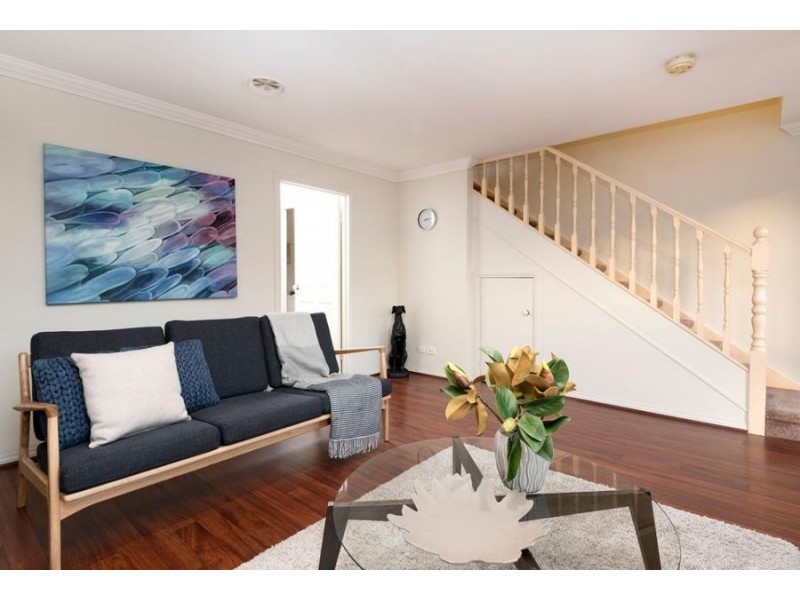 3/11 Willow Street, Essendon VIC 3040