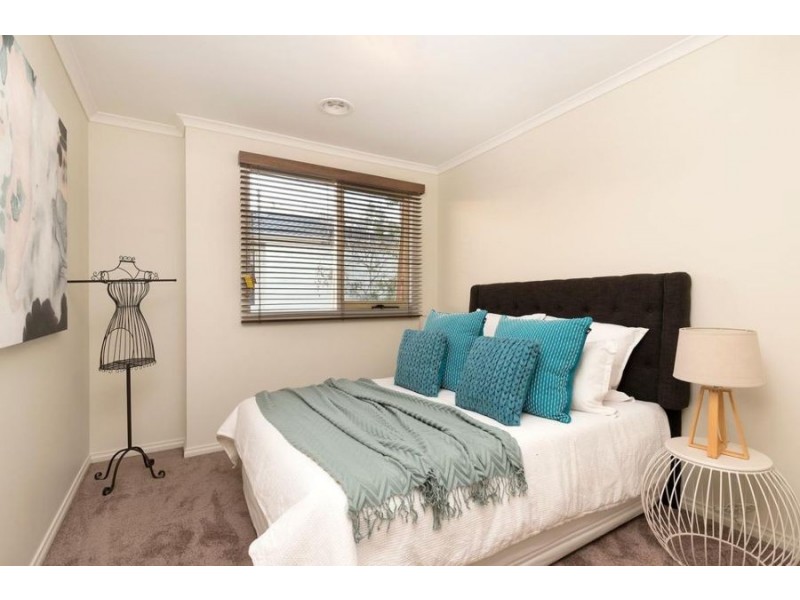 3/11 Willow Street, Essendon VIC 3040
