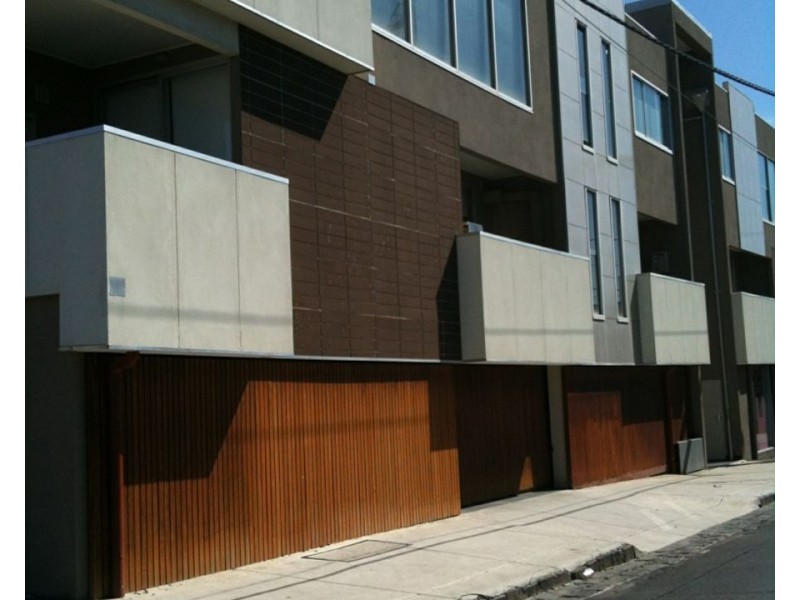 4/5 Curtis Place, Brunswick VIC 3056