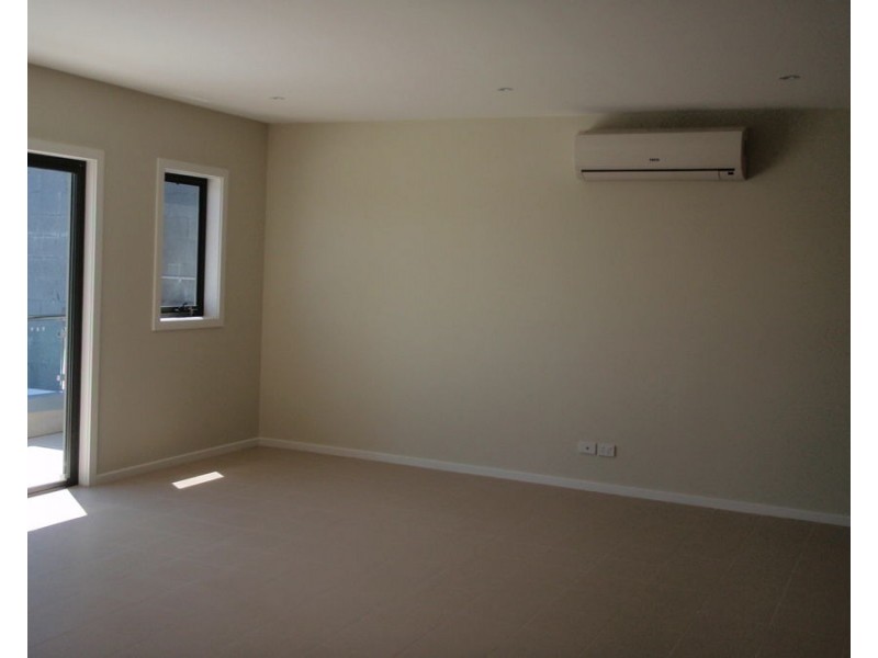 4/5 Curtis Place, Brunswick VIC 3056