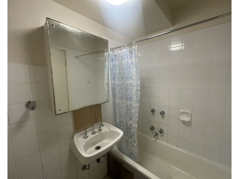 14/11 Passfield Street, Brunswick West VIC 3055