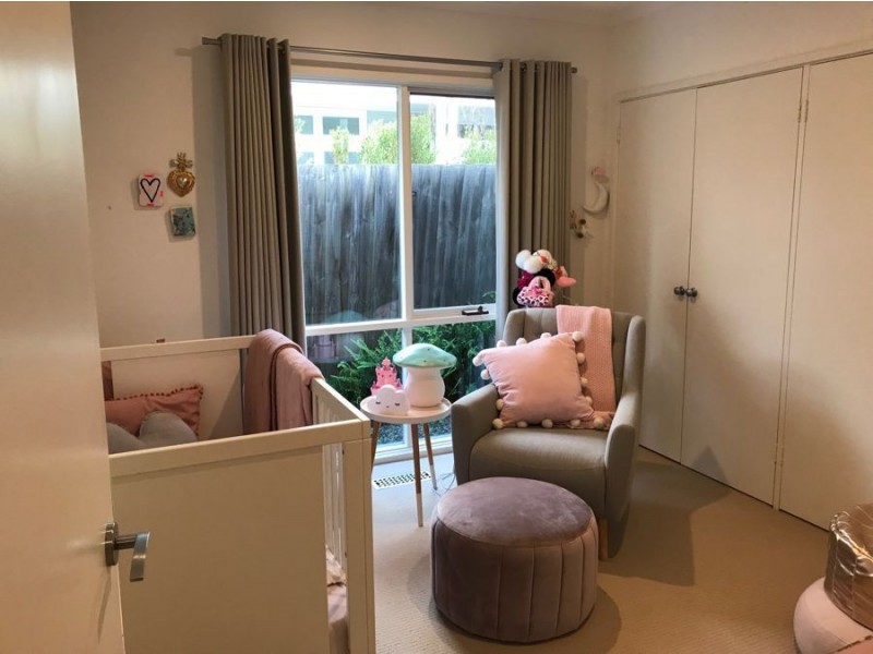 1 Hotham Court, Mont Albert VIC 3127