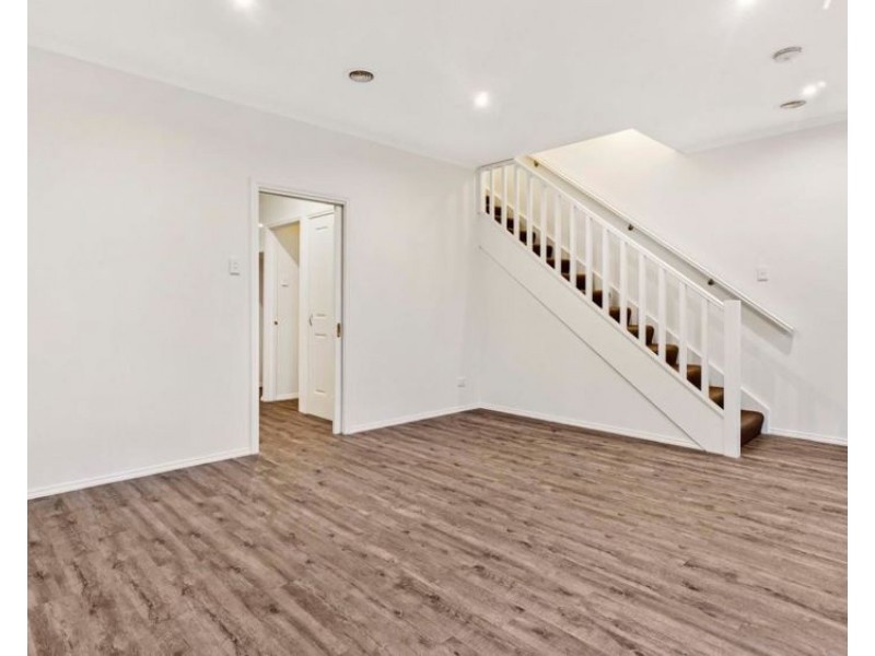 27 Empire Drive, Hoppers Crossing VIC 3029