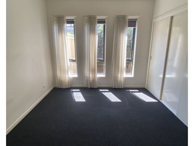 3/42 Banksia Grove, Tullamarine VIC 3043