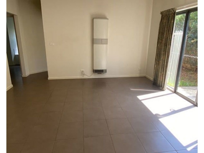 3/42 Banksia Grove, Tullamarine VIC 3043