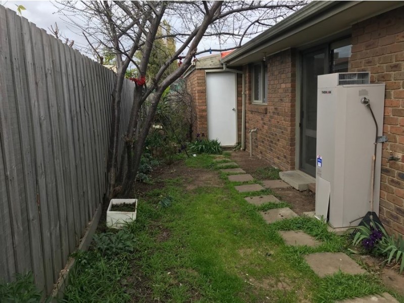 7/112a Mickleham Road, Tullamarine VIC 3043