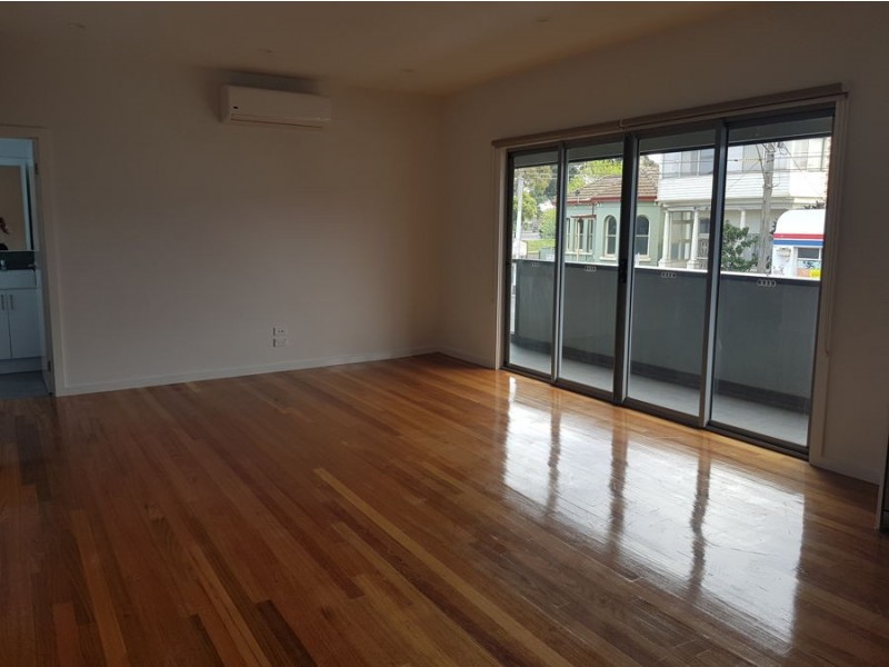 1/196 Moreland Road, Brunswick VIC 3056