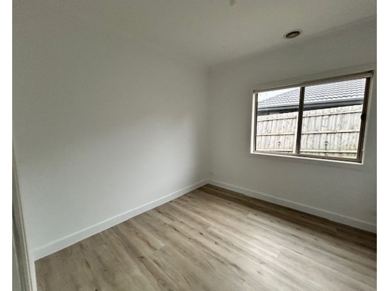 3/4 Farringdon Street, Pascoe Vale VIC 3044