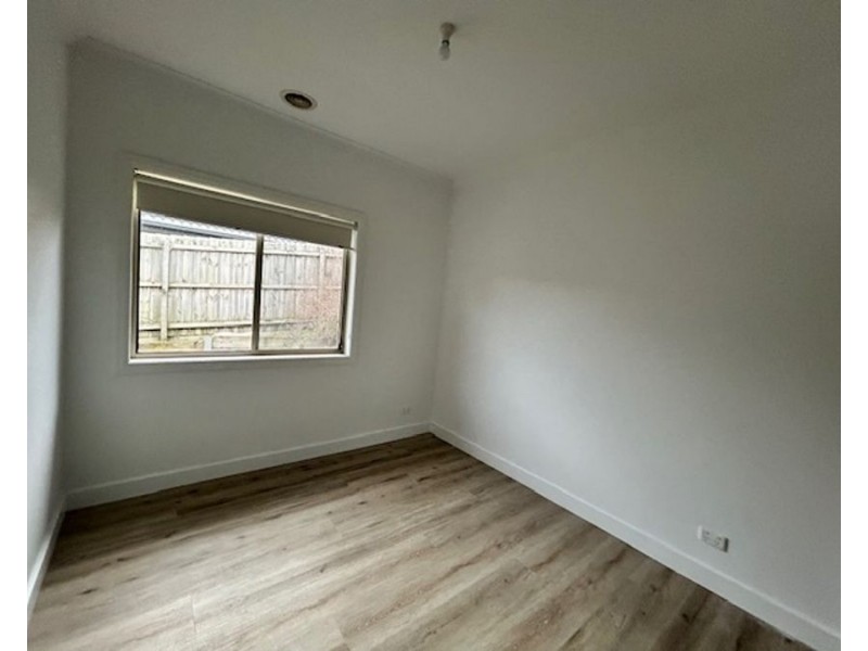 3/4 Farringdon Street, Pascoe Vale VIC 3044