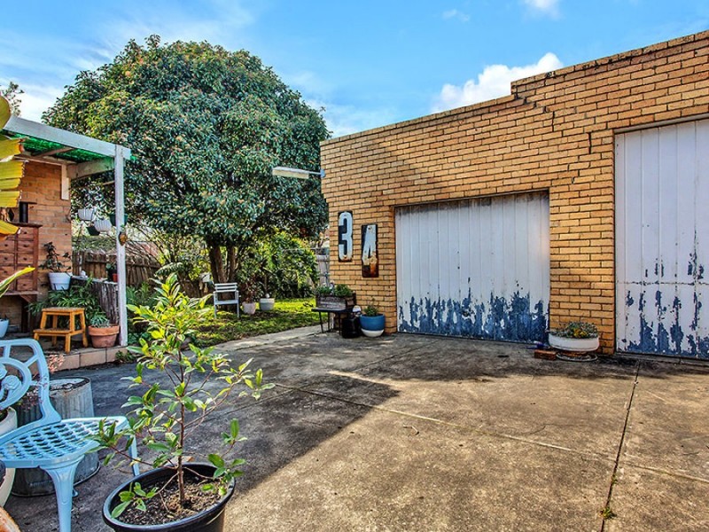 22 Harbury Street, Reservoir VIC 3073