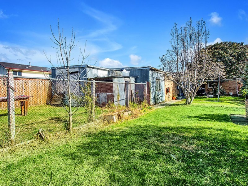 22 Harbury Street, Reservoir VIC 3073