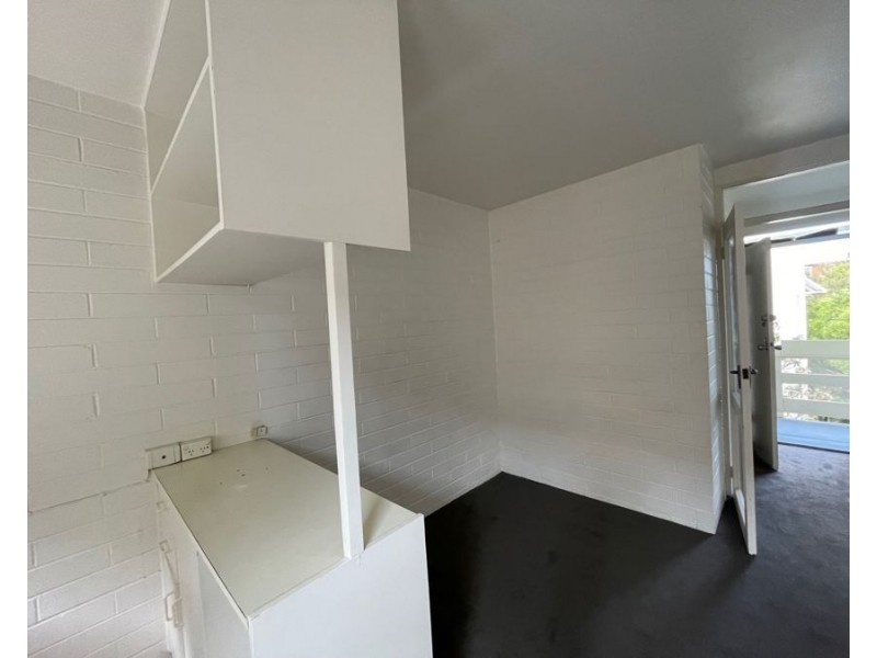 5/829 Park Street, Brunswick VIC 3056