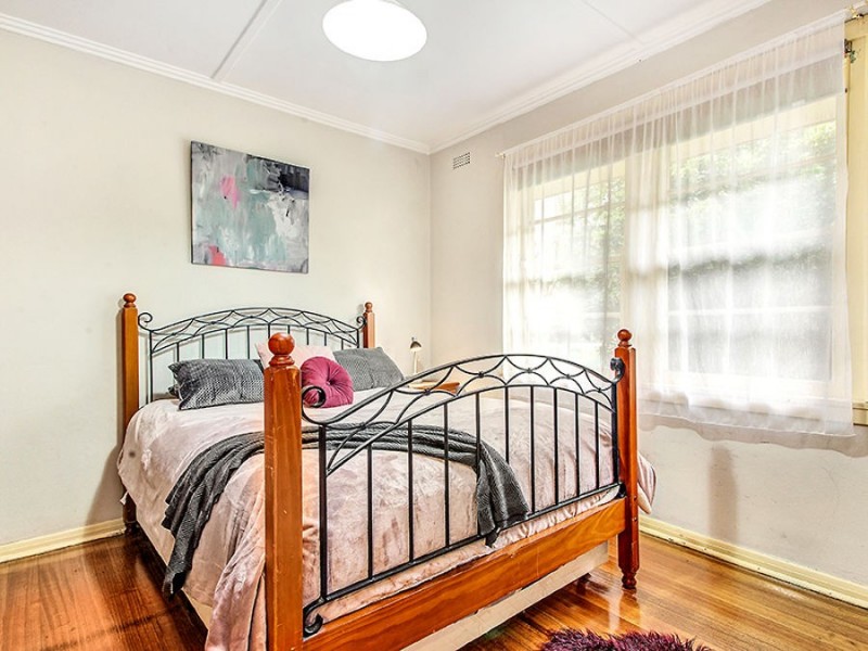 9 Connolly Avenue, Coburg North VIC 3058