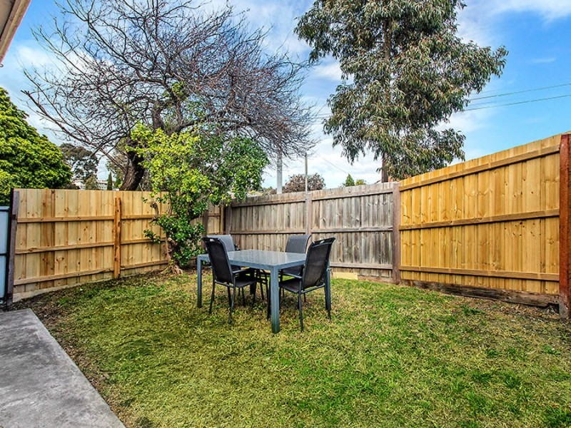 9 Connolly Avenue, Coburg North VIC 3058
