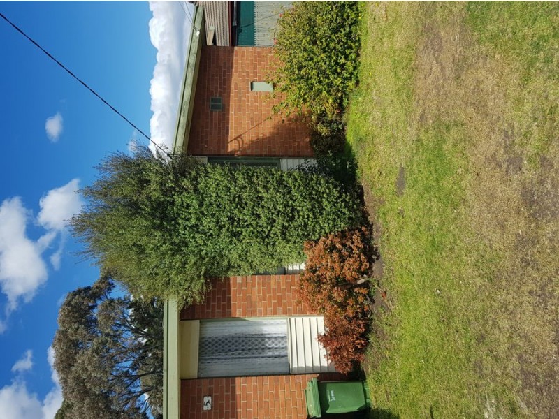 5 Lorraine Crescent, Jacana VIC 3047