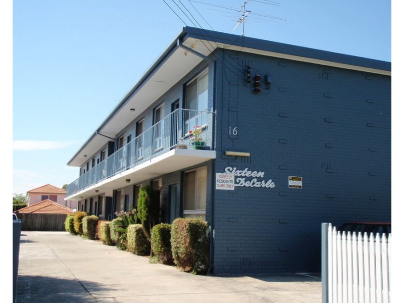 3/16 DeCarle Street, Brunswick VIC 3056