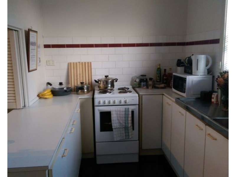 3/16 DeCarle Street, Brunswick VIC 3056