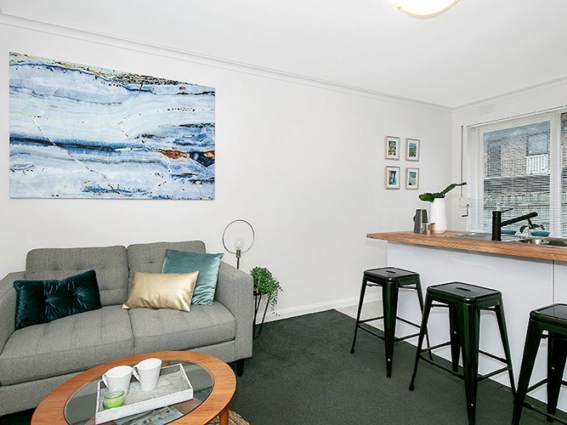 3/5 Allard Street, Brunswick West VIC 3055