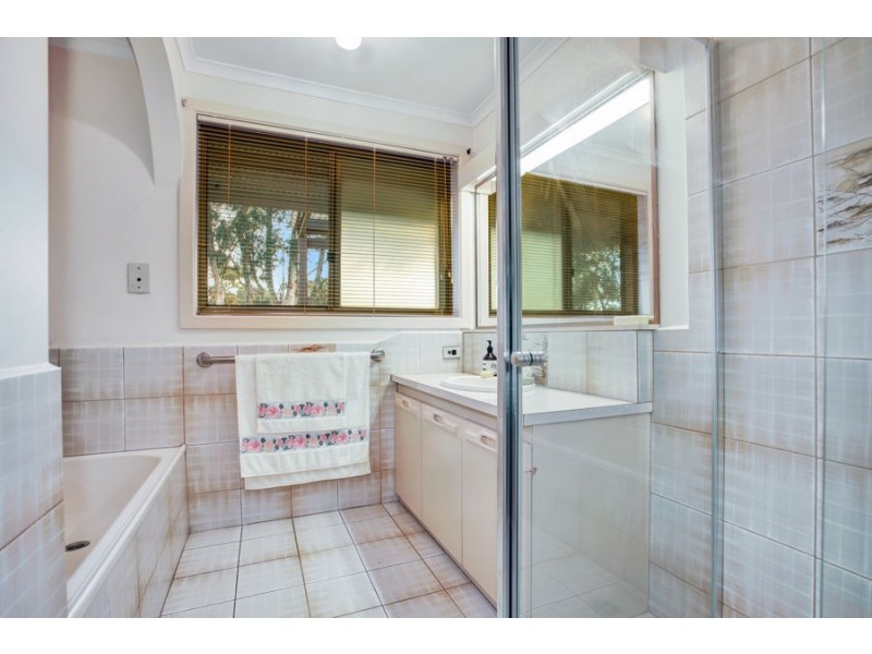 19 Farview Street, Glenroy VIC 3046