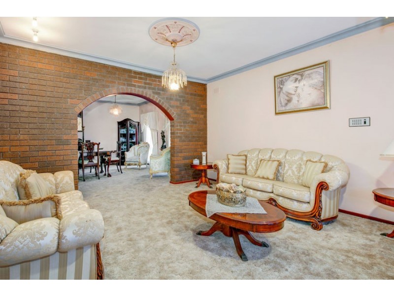 2 Hotchkiss Way, Keilor Downs VIC 3038