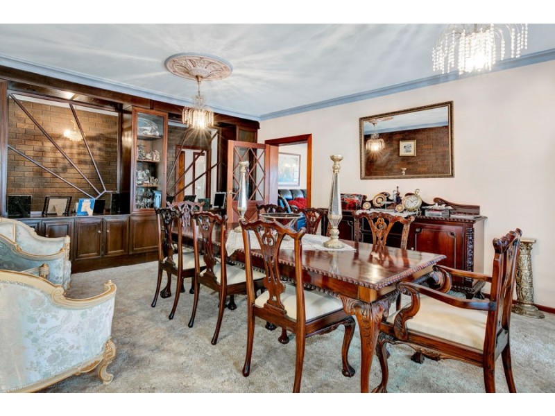 2 Hotchkiss Way, Keilor Downs VIC 3038