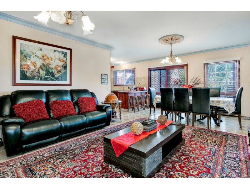2 Hotchkiss Way, Keilor Downs VIC 3038