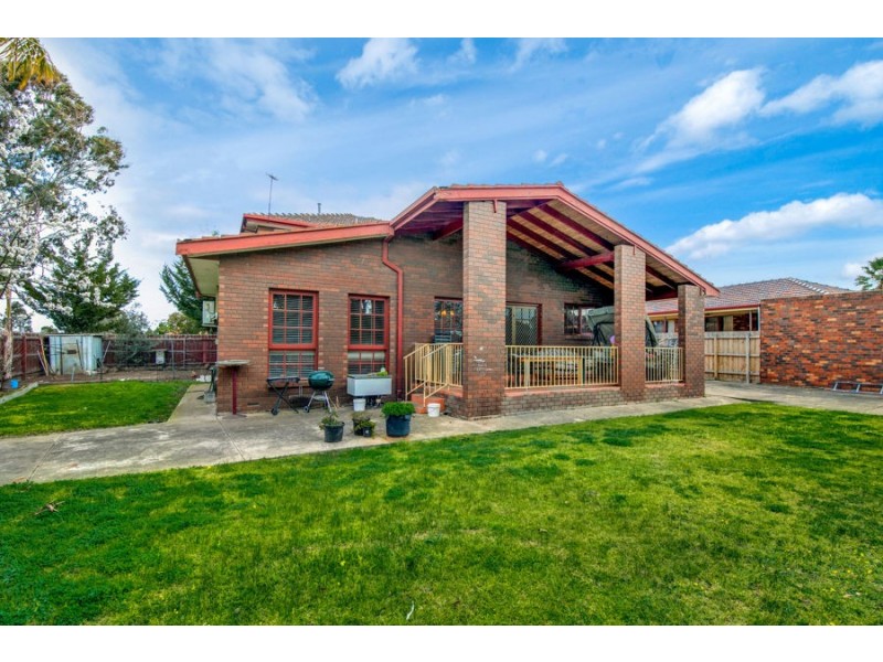 2 Hotchkiss Way, Keilor Downs VIC 3038