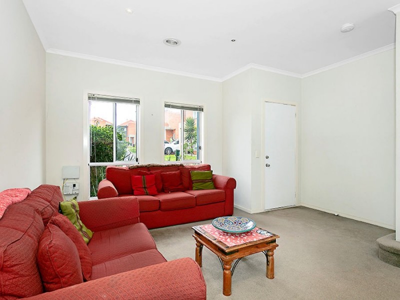 20 Balerno Circle, Gowanbrae VIC 3043