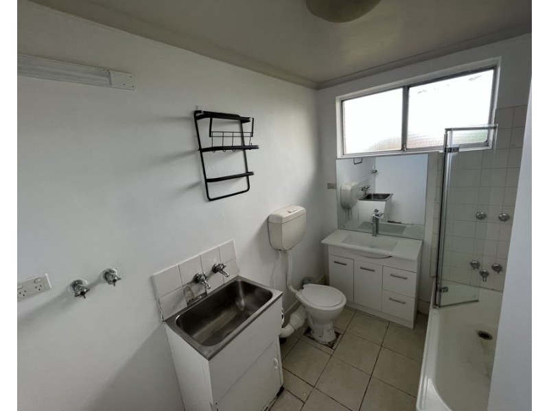 4/33 Staley Street, Brunswick VIC 3056