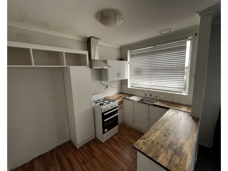 4/33 Staley Street, Brunswick VIC 3056