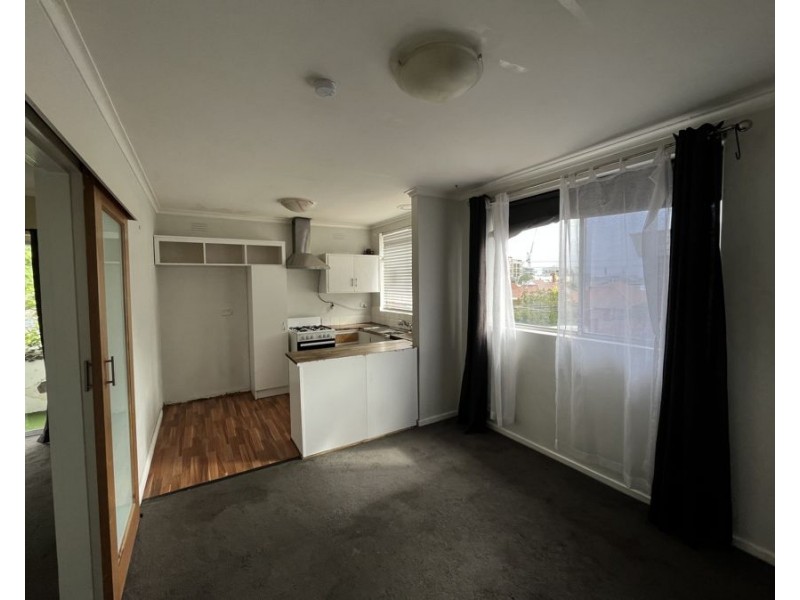 4/33 Staley Street, Brunswick VIC 3056