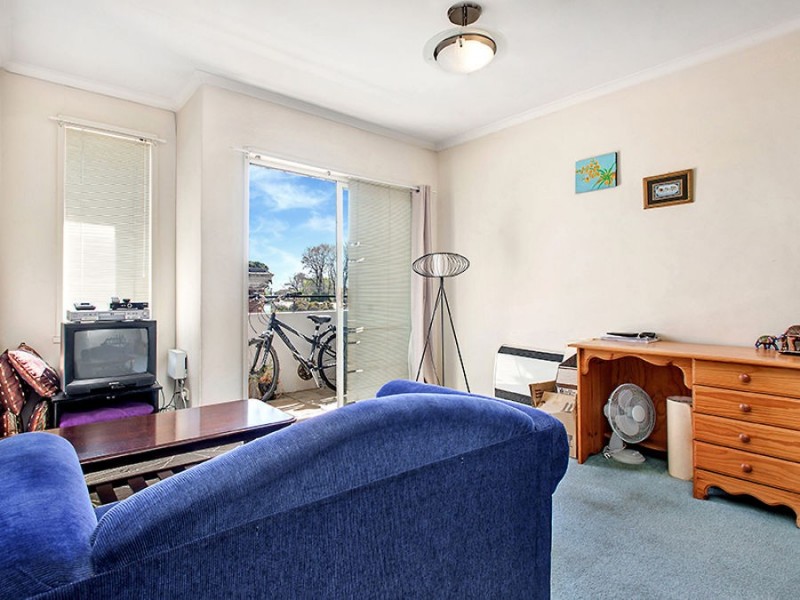 8/376 Barkly Street, Brunswick VIC 3056