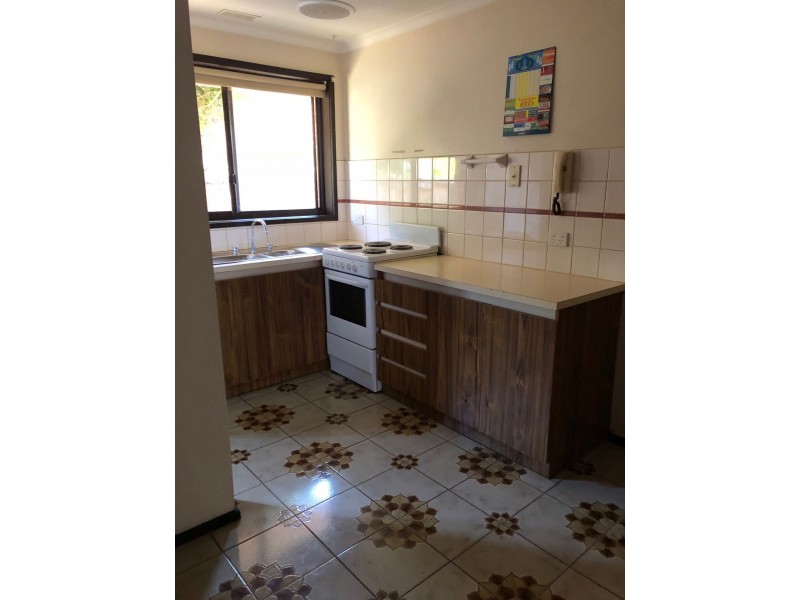 2/370 Melrose Drive, Tullamarine VIC 3043