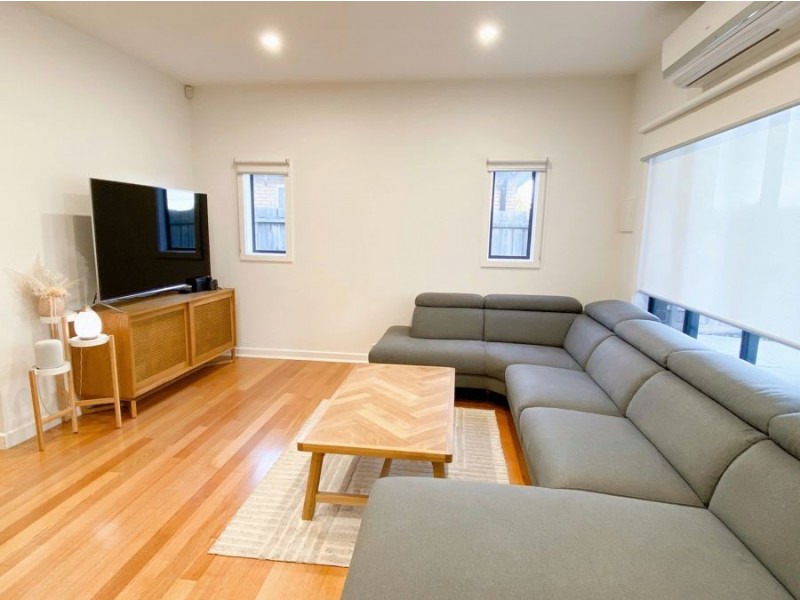 1/8 Corrigan Street, Glenroy VIC 3046