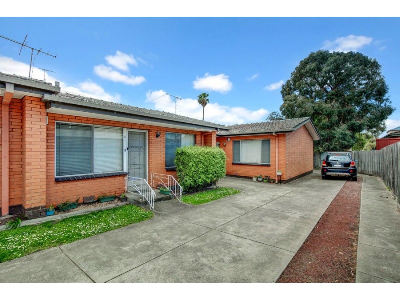 3/2 Moule Street, Brunswick West VIC 3055