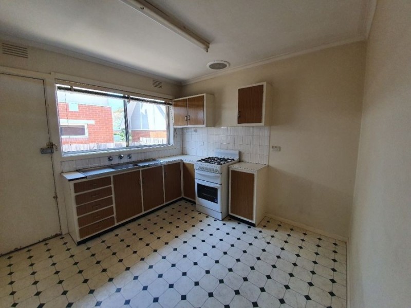 3/2 Moule Street, Brunswick West VIC 3055