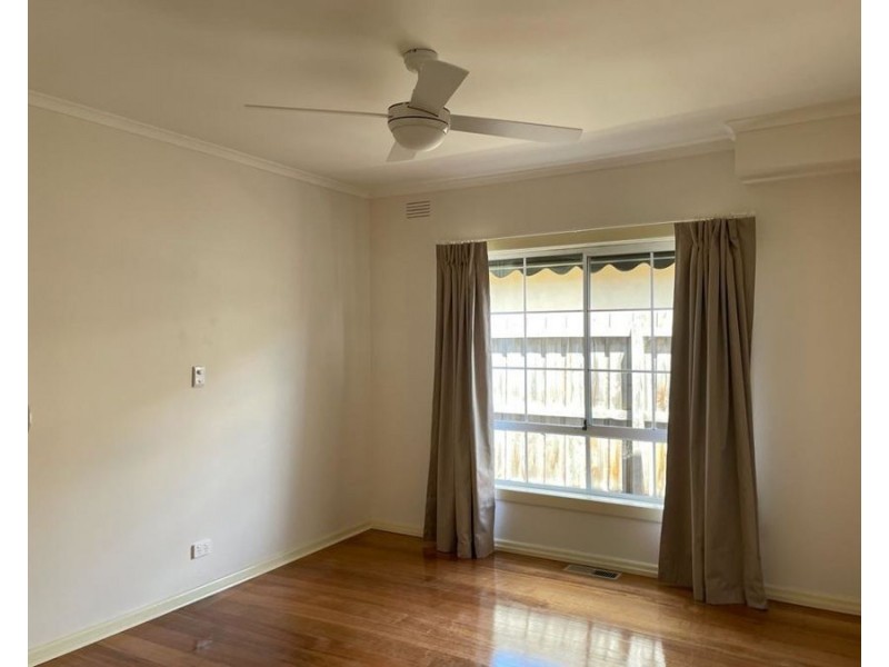 90 Parer Road, Airport West VIC 3042