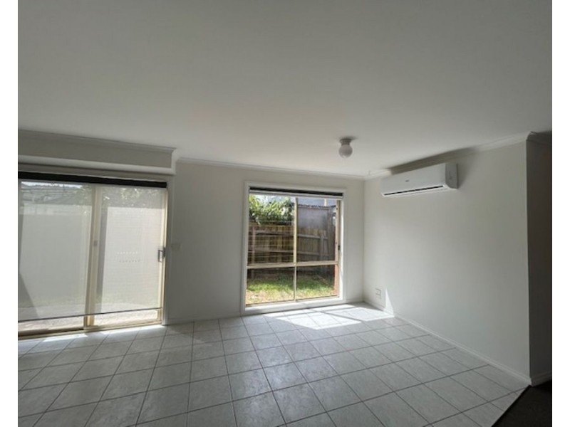 1/2 Hamilton Street, Brunswick West VIC 3055