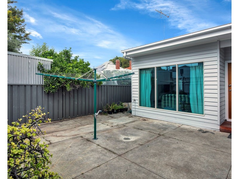 6 Trenoweth Street, Brunswick West VIC 3055
